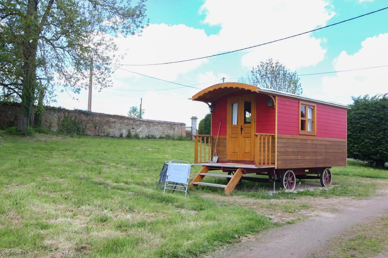 Domaine De La Couture Bed & Breakfast Evaux-les-Bains ภายนอก รูปภาพ